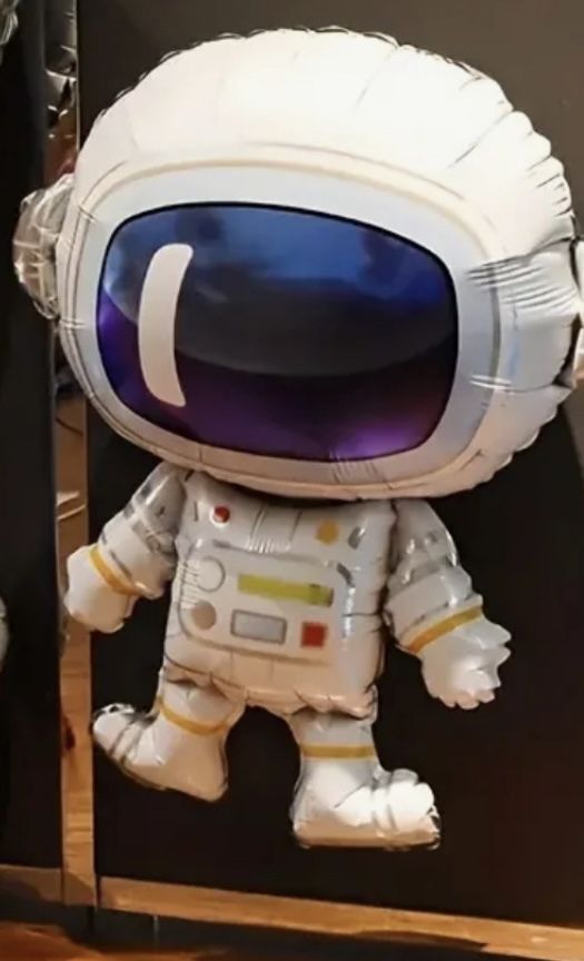 Pet Astronaut Party Balloon