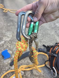 Arborist climbing saddle