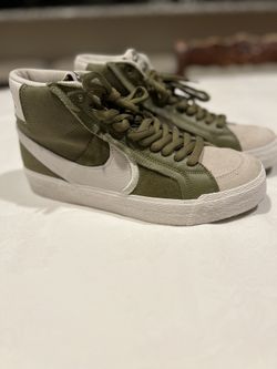 Nike SB Blazer Mid Premium Swoosh Olive Green 75