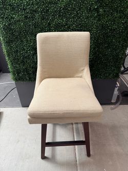 Swivel Top Counter Height Stool