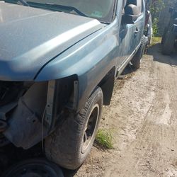 chevy silverado extra cab 4x4 parts...engine is sold