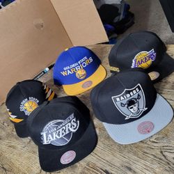 Mitchell And Ness Snapbacks