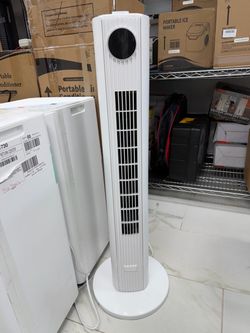 Tower fan brand new with remote