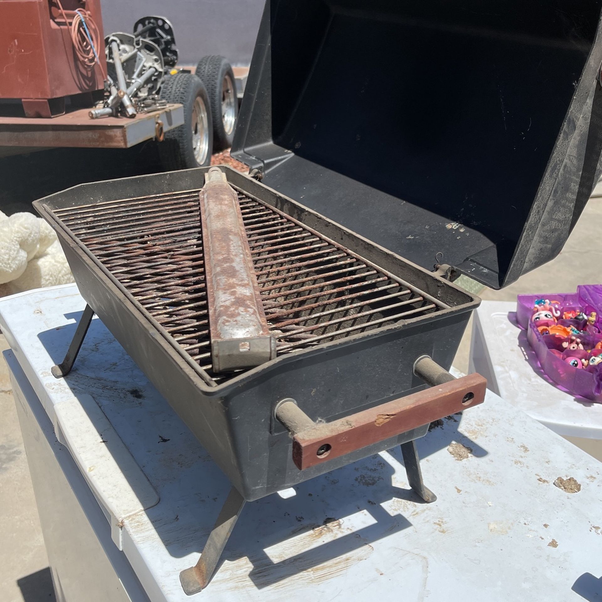 Photo Small Bass Tracker BBQ