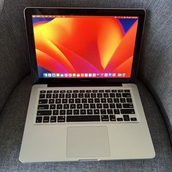 MacBook Pro 13” 2012 (9,2).