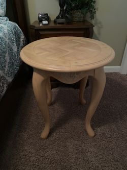 Solid wood side table