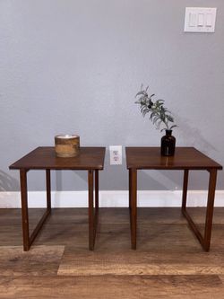 Mid Century Modern Wood End Tables – $10 for Set of 2