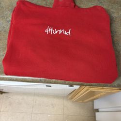4HUNNID hoodie ! Size M great Condition 