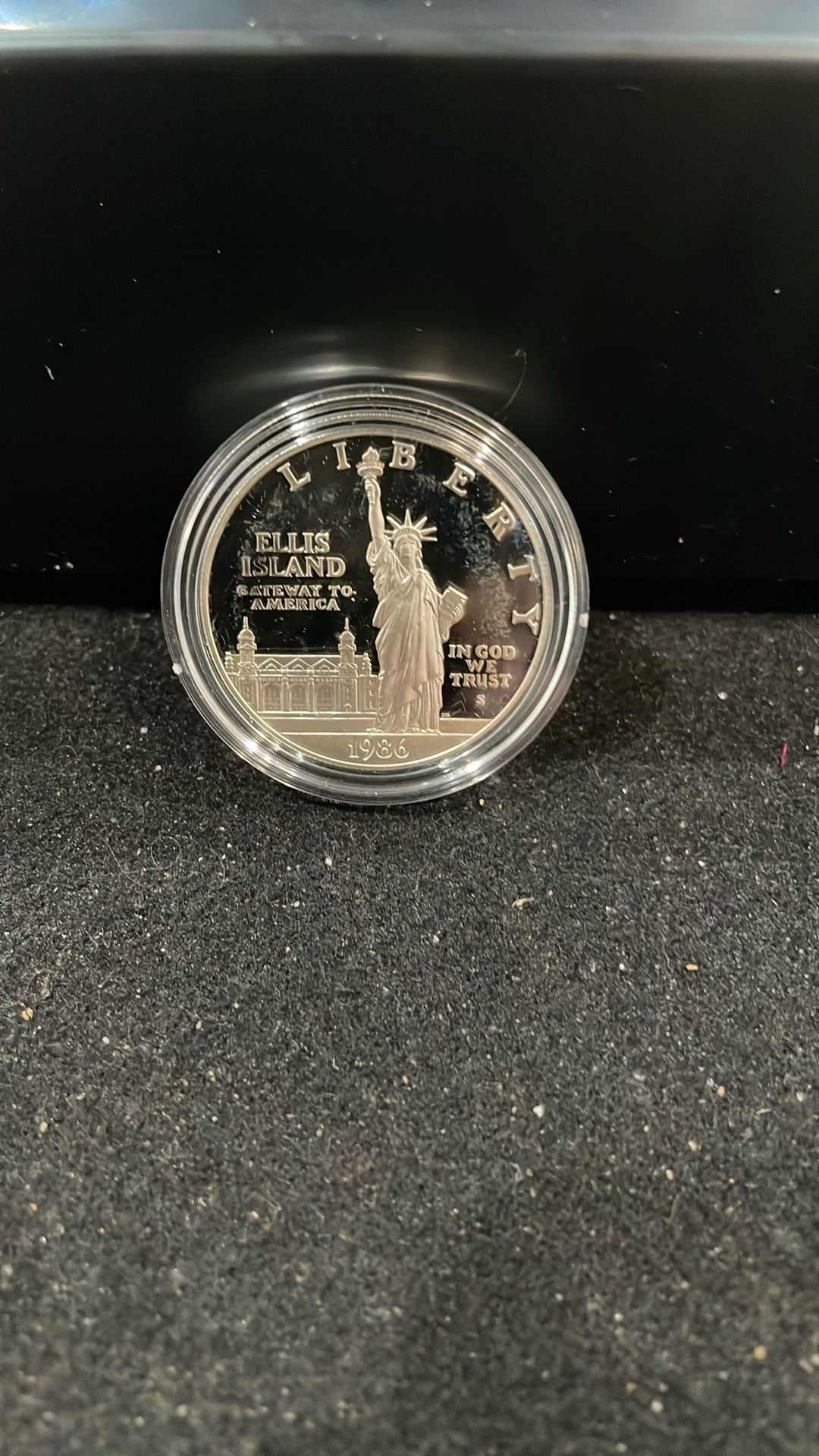 1986 S Gem Proof Silver Liberty Dollar In Original Government Capsule 