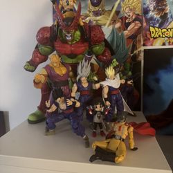 S.H. Figuarts: Super Hero Set For Sale! 