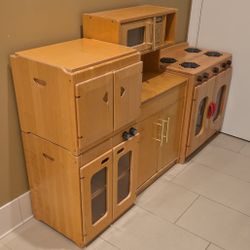 Wood Kitchen Playset