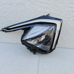 Kia Sportage Headlight 