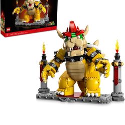 LEGO Super Mario The Mighty Bowser 71411, King of Koopas 3D Model Building Kit, Collectible Posable Character Figure with Battle Platform, Memorabilia