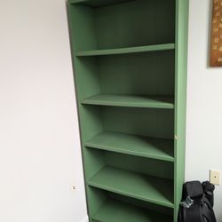 5 Shelve Book Shelf. FREE!