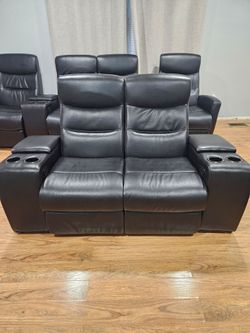 Reclining couches