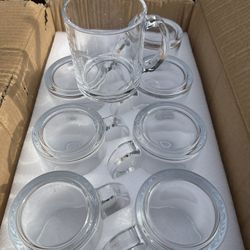 8 Glass Mugs 