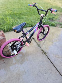 Girls bike