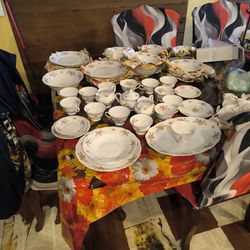 Tea set cups plates bowl for sale antiques good condition
