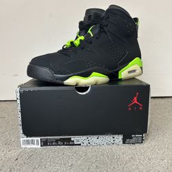 VNDS JORDAN 6 ELECTRIC GREEN SIZE 9