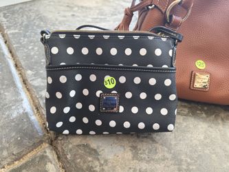 Bunch of handpursebags
