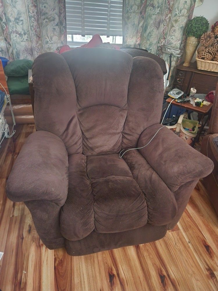 Deep Brown Recliner Large