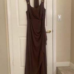 Brown Floor Length Dress. Size 16.