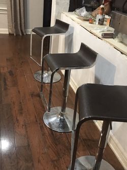 3 Bar Stool