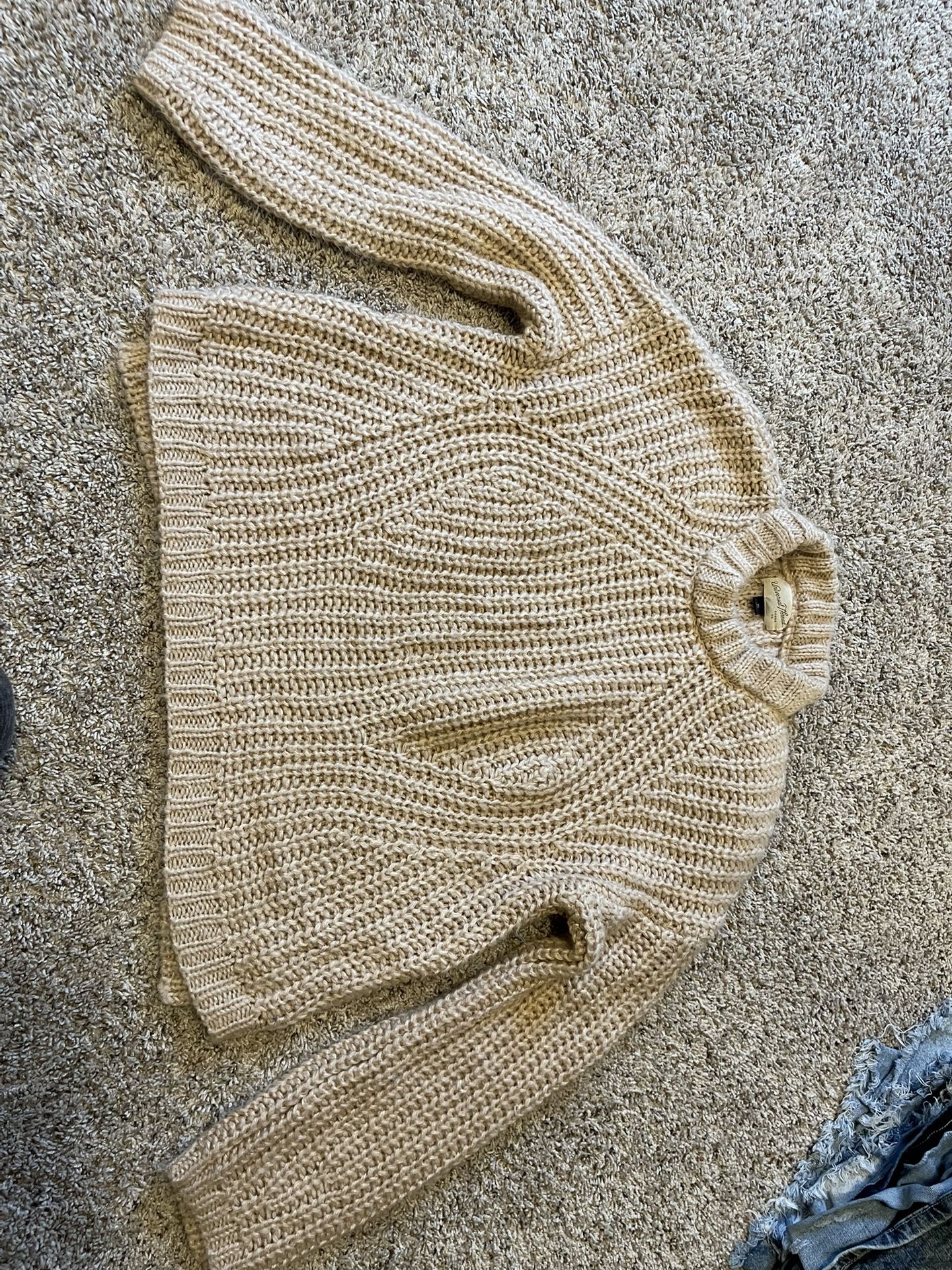 Women’s Sweater