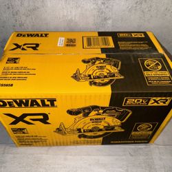 Brand New Dewalt 20 Volt Max 6-1/2-in Cordless Circular Saw