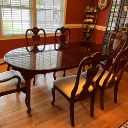 Dining Table Set 