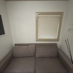 Sofa with pull out queen sze bed