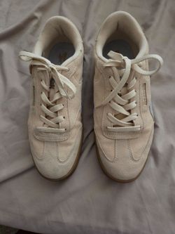 Reebok shoes
