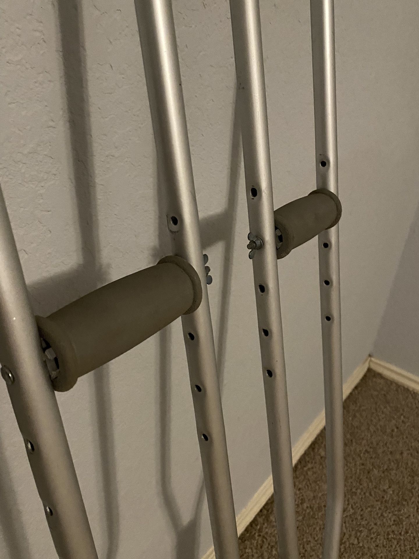 Crutches (used) for Sale in San Antonio, TX OfferUp
