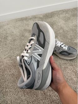 New Balance 990v6