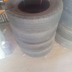 Tires P265/70/R18