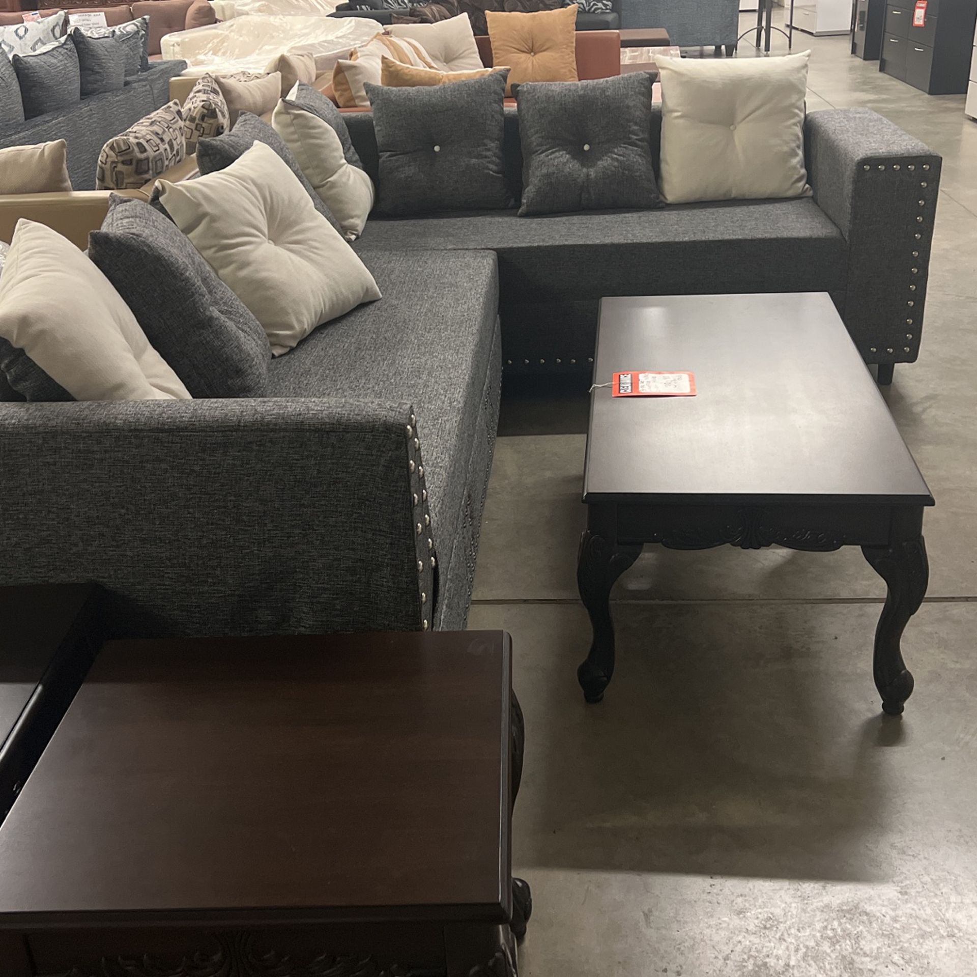 Gray brand new sectional $800 why wait forever grab it and go today hurry for best selection over 50 in stock