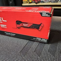 Milwaukee M18 Oscillating Tool Only