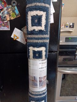 Broyhill Area Rug 5by7