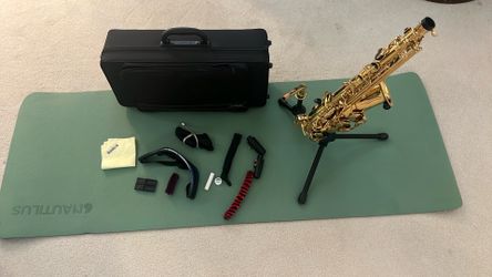 MINT Yamaha YAS-380 Alto Saxophone - Complete Turnkey Bundle (Like New!)