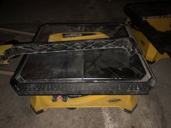 Tile saw