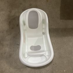 Toddler Bath tube 