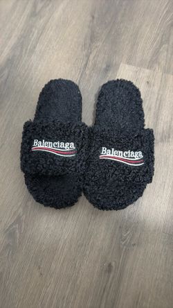 Balenciga Slides