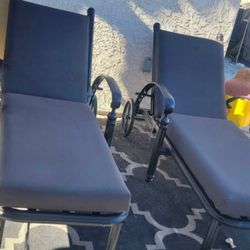 Lounge Chairs/ Pool Chairs/ Chains Lounge Chairs 