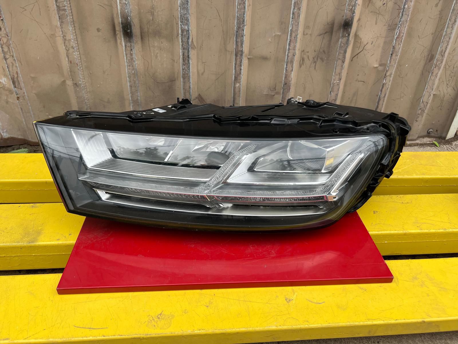 2017 2018 2019 Audi Q7 Driver Left Side FULL LED OEM Headlight