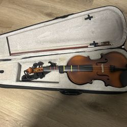 Beginner Violin with Bow and Hard Case