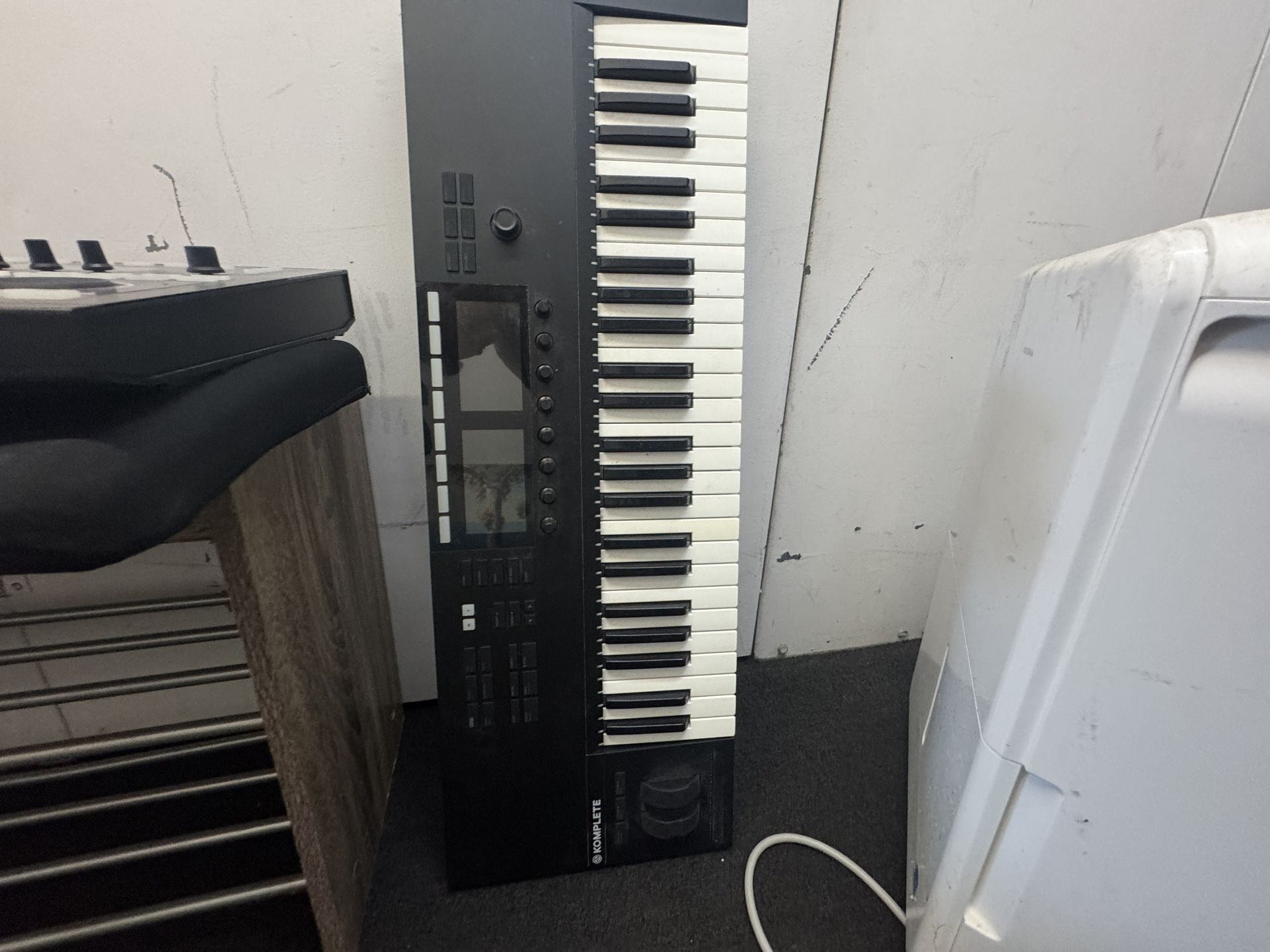 Komplete Kontrol 49
