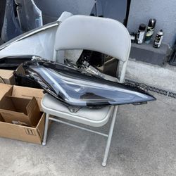 2022 Chevy Corvette Right Side Headlight