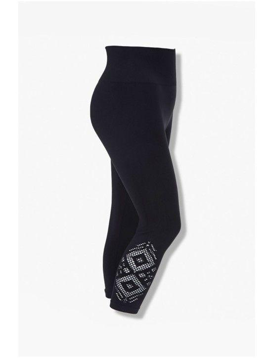 BRAND NEW W/ TAGS!
Women's Capri Leggings.
Size XL/1X.