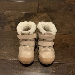 Girls’ Size 8 Fashion Boots