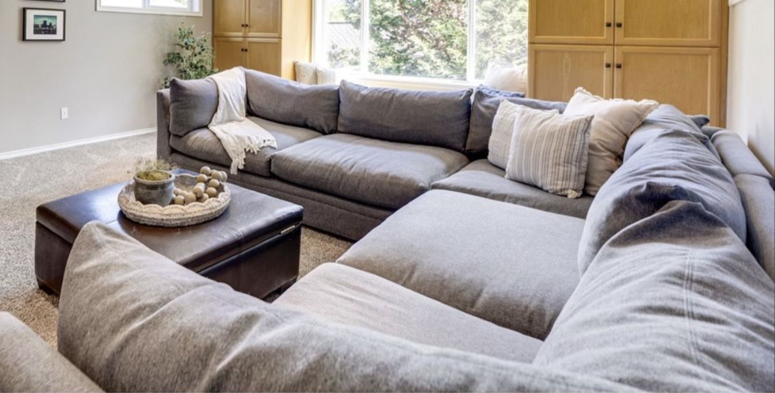 Luxurious Gray Sectional Sofa